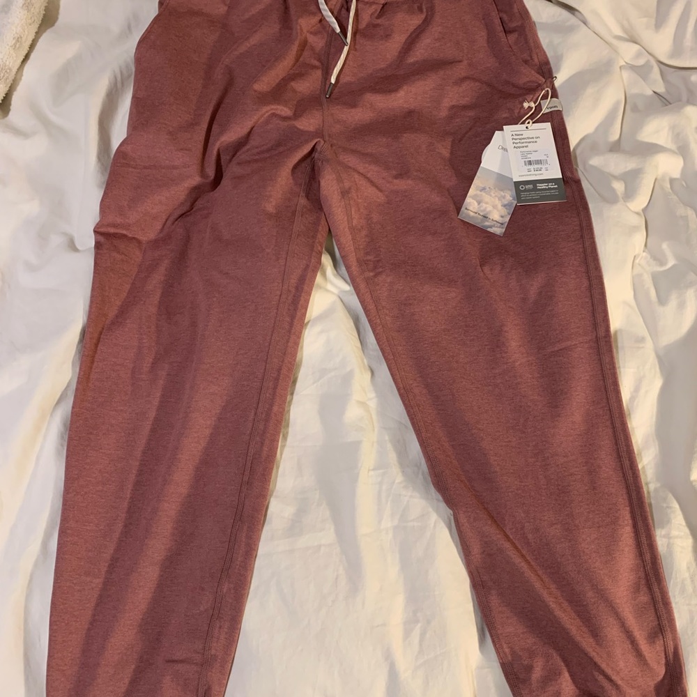 Vuori’s  joggers — best in the world!